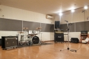 北海道札幌市苗穂町の音楽スタジオ　STUDIO Caddis広々３０帖!!大丈夫!!ダンスやライブ練習に是非お試しください!!