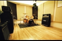 東京都調布市の音楽スタジオ studio NiDO10帖ですがサイズは大きめ!使い勝手がいいと評判! 東京都調布市の音楽スタジオ studio NiDO10帖ですがサイズは大きめ!使い勝手がいいと評判!